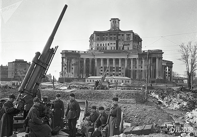 希特勒|希特勒横扫西方，为何不攻打中国？原因让人欣慰