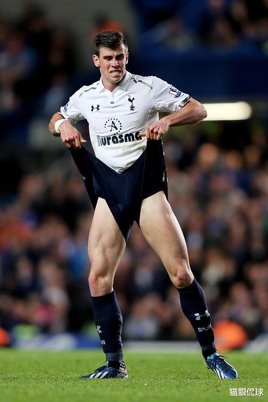 #蔚山现代#前锋改打后卫，戴维斯完爆哈兰德，细数“人挪活”巨星，C罗只排第2