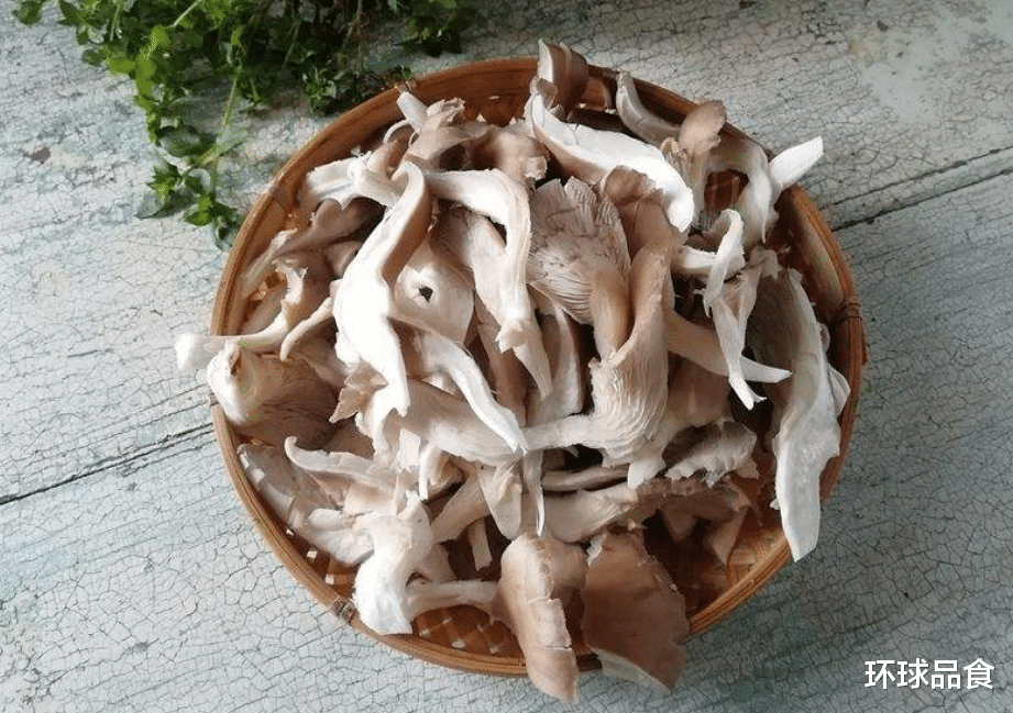 洋葱|洋葱和它是绝配,隔三差五炒一盘,软化血管,血管越来越通畅