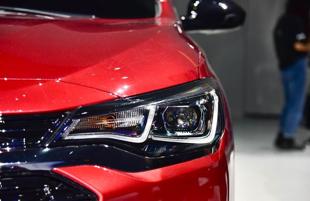 『大众朗逸』10万级别又一“精品”颜值不逊大众朗逸，国六引擎+CVT，看啥捷达