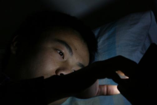 熬夜|这4件\吸阳\的行为，劝诫各位男性要少做，做得越多阳气越弱