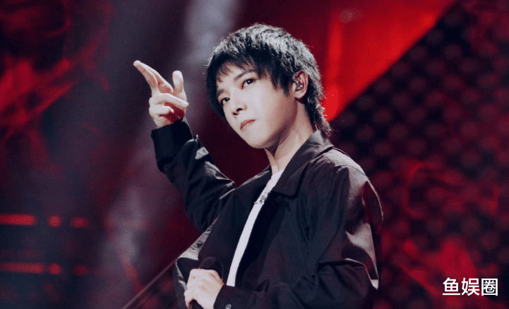 『周杰伦』周杰伦以微弱优势排在热度榜首位!乐坛人才凋零?华晨宇还需努力。