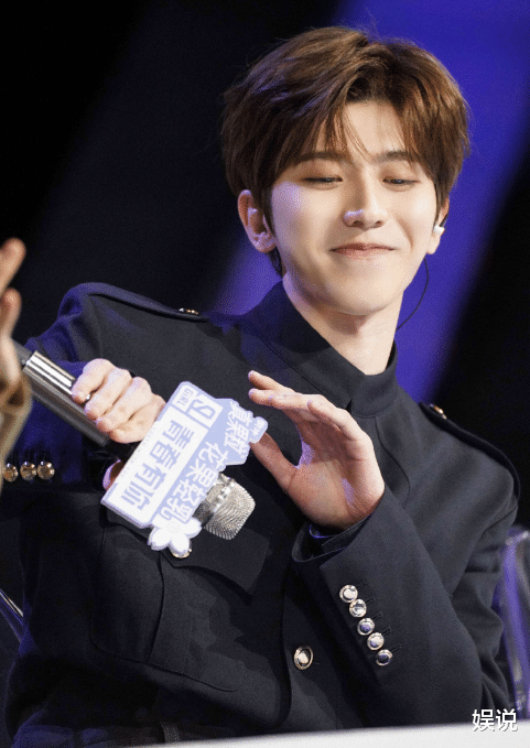 #c位#《青春有你2》主题曲测评,C位人选引争议,全场最佳却不温不火