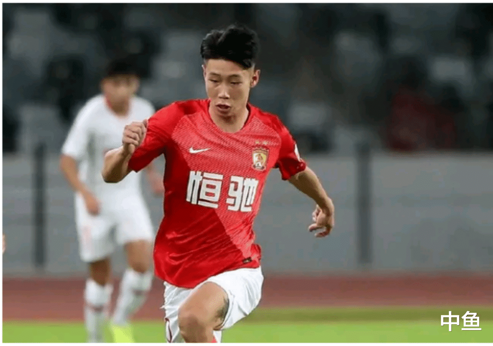 「广州恒大」卡纳瓦罗认为:十年内恒大纯全华班必将打爆中超!