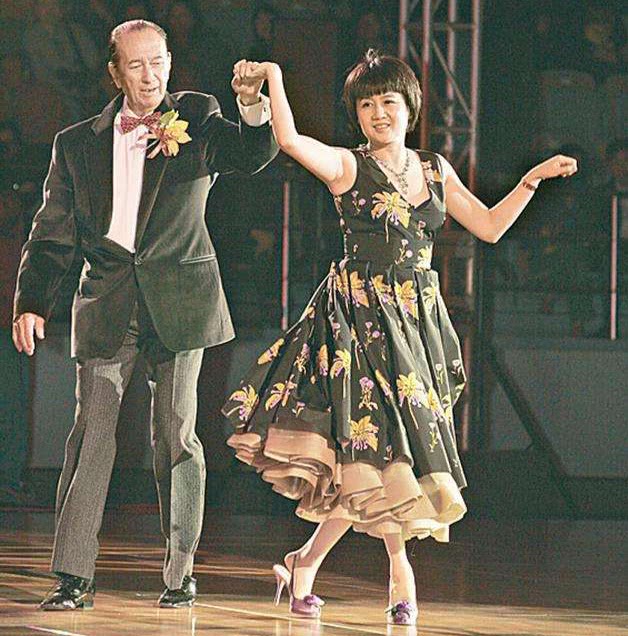 【赌王】赌王何鸿燊78岁时还在生孩子，令人生疑……