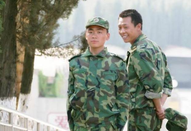 张译|张译为拍戏瘦到脱相，42岁宛如6旬老人，如今面无血色、秃顶严重