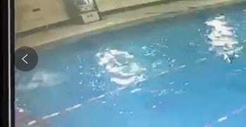 半岛晨报|游泳馆溺水的6岁男童仍在重症监护室，事发监控曝光！