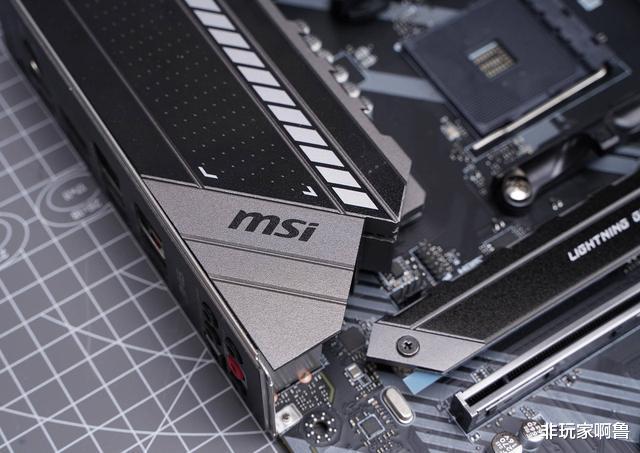 机箱|这套电脑配置生命力至少能战5年