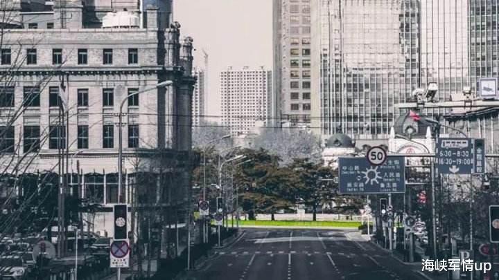 「丹麦」疫情失控，丹麦一个月前辱华还拒绝道歉，如今欧盟都不帮忙