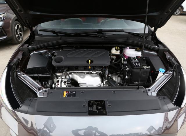 动力|国产近日上市的三台车，SUV、轿车都有，颜值超高10万内能买