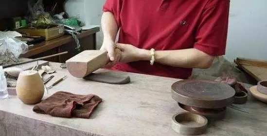 翡翠手镯|紫砂壶—紫先生：紫砂壶常会出现的三种纹路