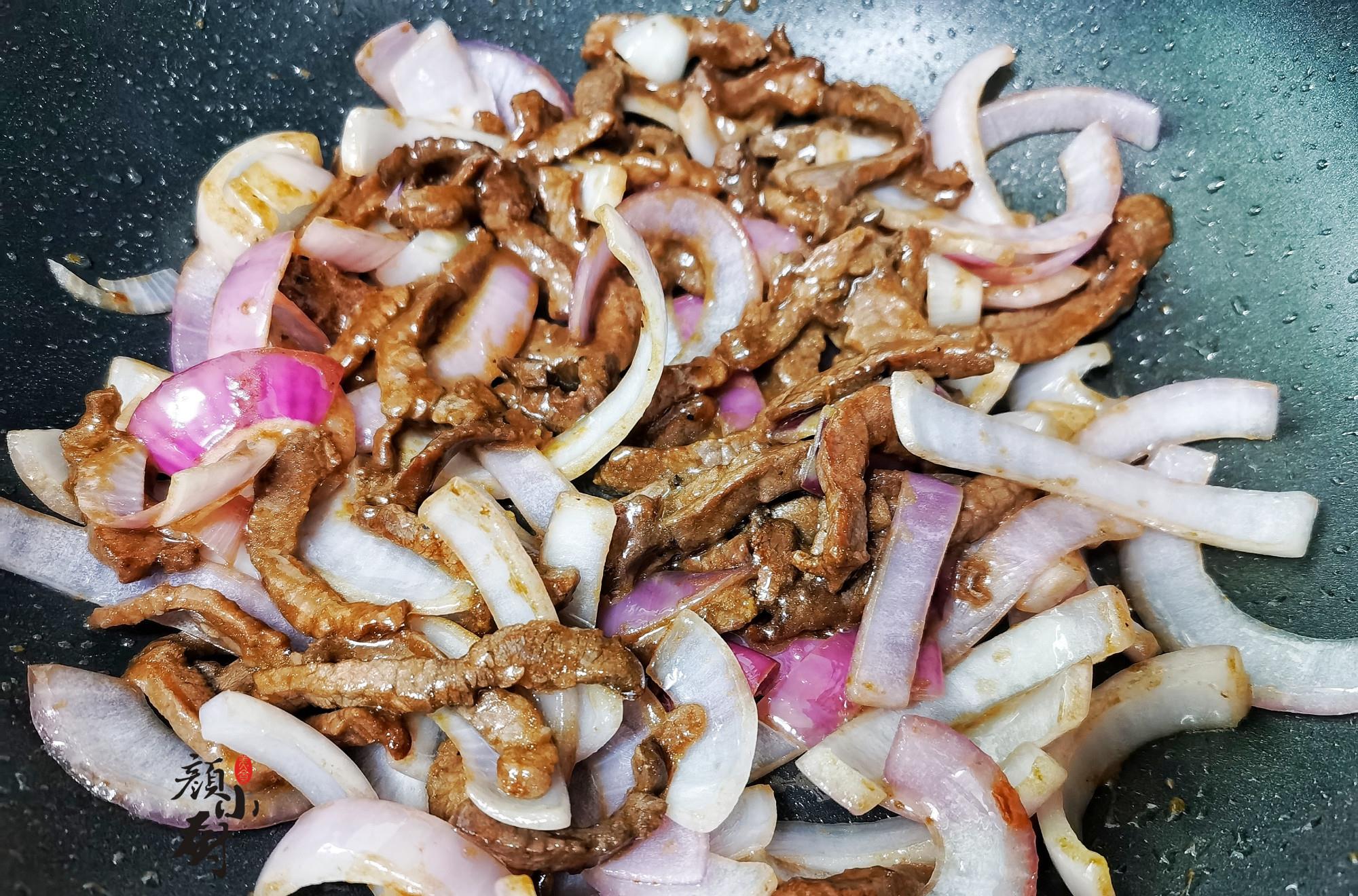 「牛肉」炒牛肉时，万万不可直接下锅就炒，多加这一步，牛肉鲜嫩更好吃