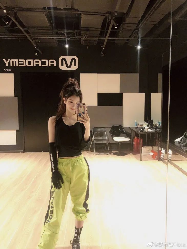 「吴奇隆」婧的172Girls只做一日限定？可惜了