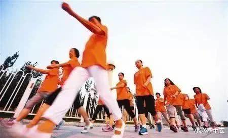 『高血脂』提醒：四个信号出现，说明血脂高了，哪怕有一个，也去检查一下！