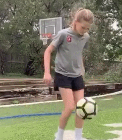 『欧洲』欧洲新冠疫情下，默默无名的足球路人，却成为主流媒体救命稻草