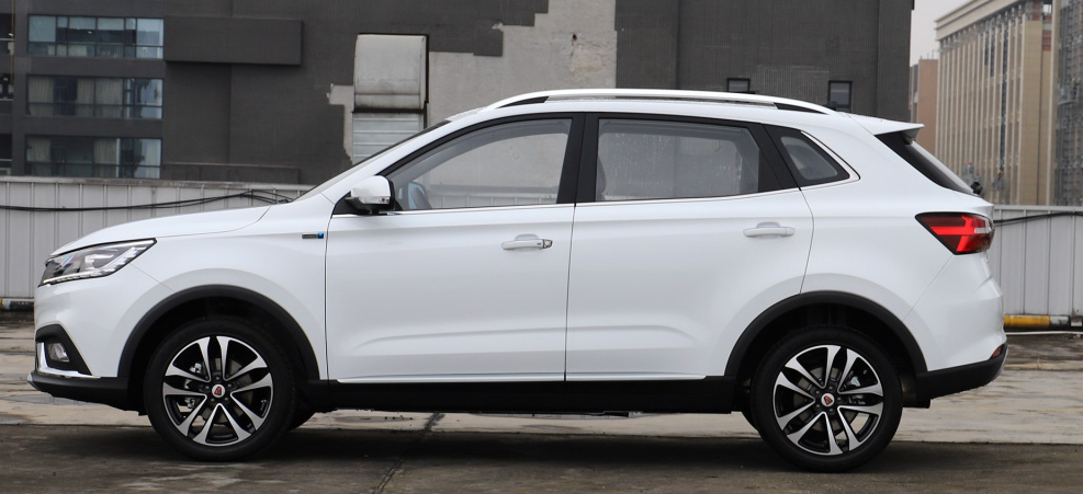 『荣威rx3』9万元级别-荣威RX3vs长安CS35 PLUS