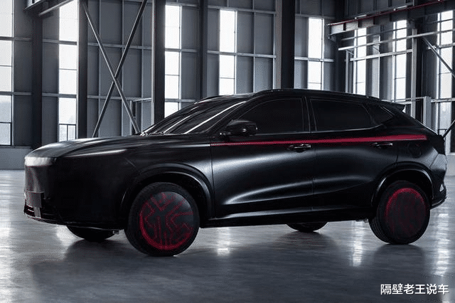 「长安汽车」轿跑SUV又迎“悍将”!长安新车比卡宴还美,配蓝鲸1.5T,或仅6万内