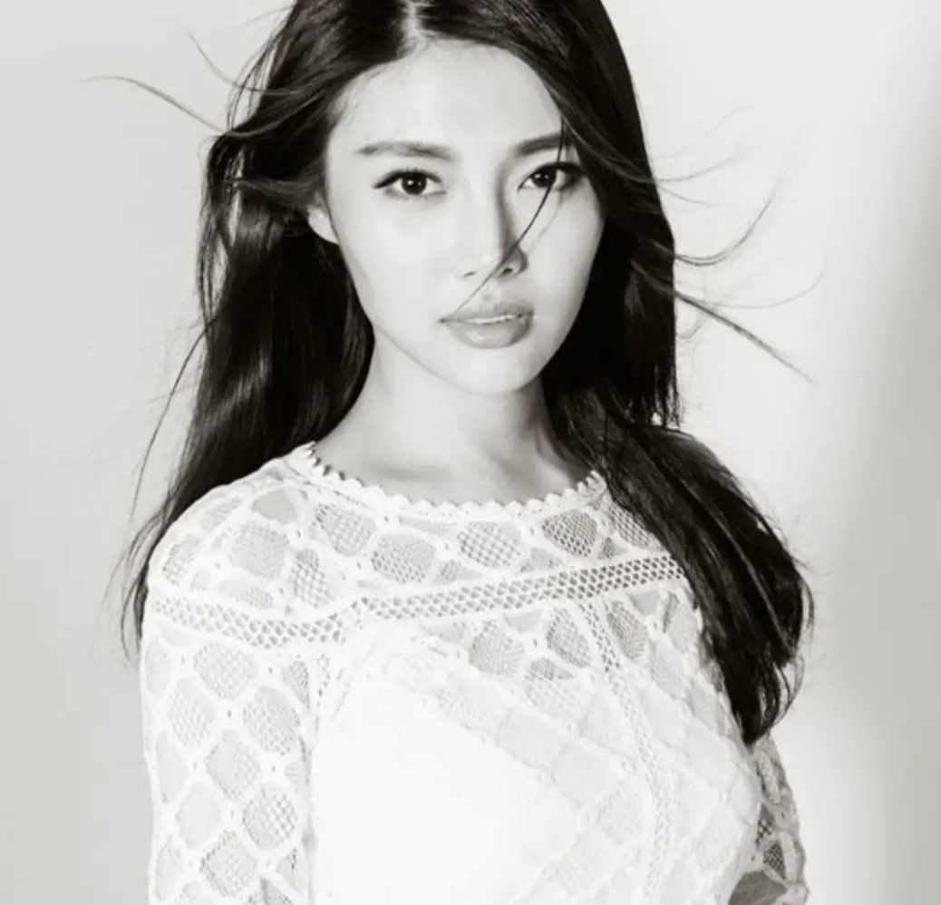 郑爽|关于郑爽张恒事件，明星们已经在悄悄站队了