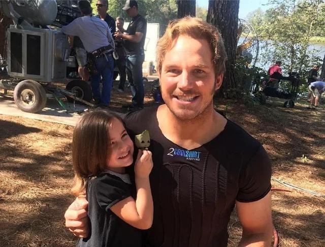 钢铁侠|钢铁侠的女儿长大了，还穿上了父亲给母亲的盔甲