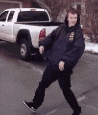 |\看到关灯了，就知道你不是来按脚的，\网友：300应该不够吧？