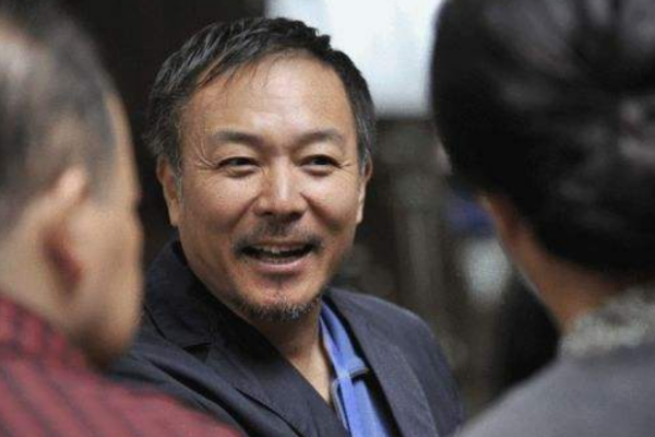 谢园|悲痛！?61岁谢园突然离世，家中不设灵堂，如今原因曝光惹人泪目！