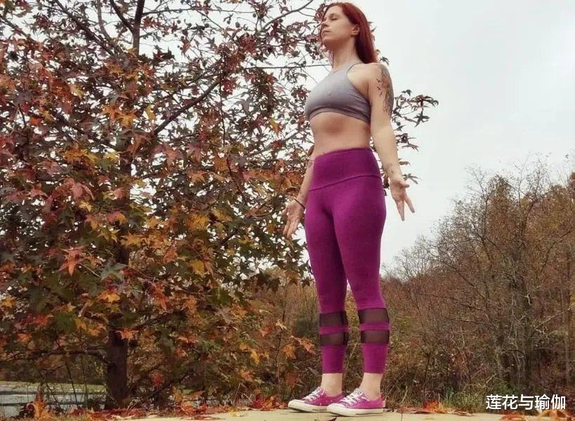 钟南山|万丈高楼平地起，4式适合初学者的瑜伽动作，夯实基础，增强体质