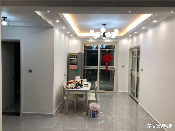 |新房硬装终于完工，简洁又大方，全房定制收纳柜，储物空间很充足！