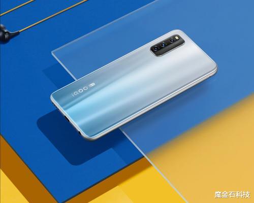 华为荣耀■618购机全攻略，各大品牌30余款手机，剁手底价大盘点