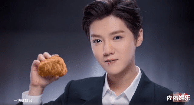 鹿晗|被曝已有新欢和鹿晗悄悄分手，关晓彤回应：不需要跟陌生人解释