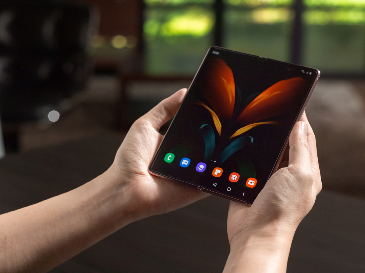 galaxy fold|三星Galaxy Z Fold 2反响不错，预计今年将售50万部