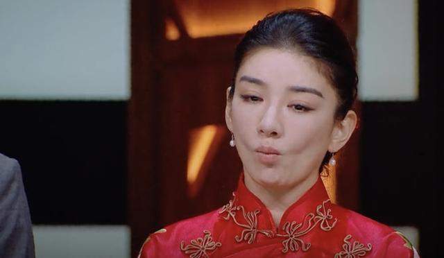 黄奕|黄奕让出50票后发文告别《演员请就位》，自侃表情管理王者超乐观