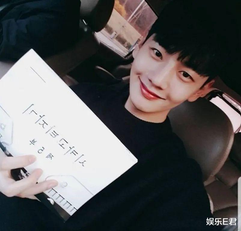 #朴智勋#31岁韩国艺人朴智勋患胃癌病世，网友：饮食习惯要注意