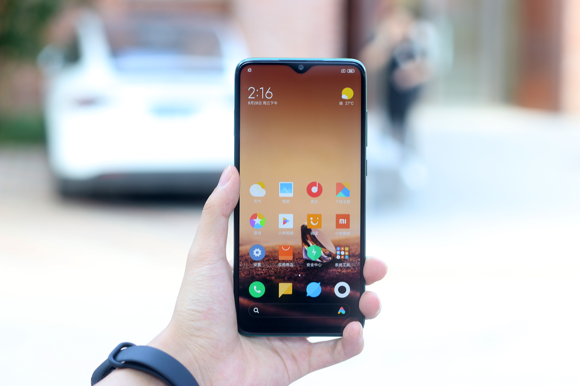 小米科技|从1399降至999,6400万四摄+NFC的水桶机,一直是小米最值千元机