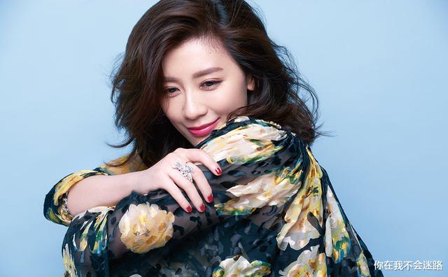 贾静雯|贾静雯瘦身到没一丝赘肉,瘦至97斤坦言没运动,自曝减肥法很简单