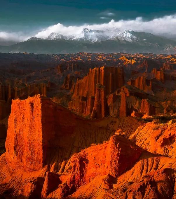 新疆维吾尔自治区|世上最美的峡谷，就在中国！