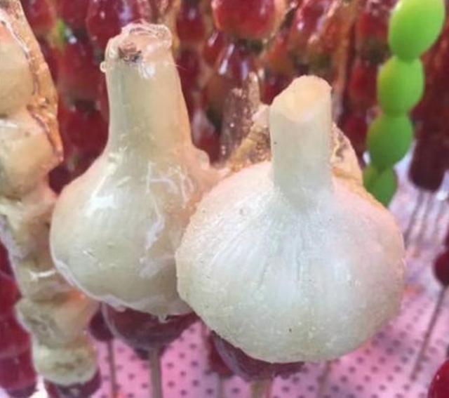 烤冷面|糖葫芦越来越“过分”，网友：毫无下限，实在是无法忍受！