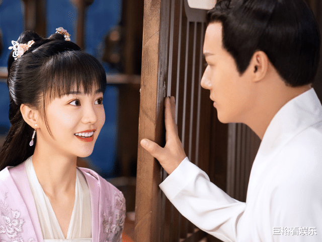 琉璃|当下电视剧日播量：《琉璃》4745万仅第四，榜首连续登顶22天！