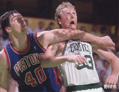 [沙克·奥尼尔]大鲨鱼再放狠话！没有任何一套阵容能击败这5个人，不管你怎么排