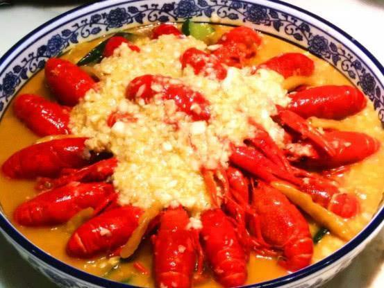 牛肉|每次家里来客人必备几道菜品， 浓郁可口很下饭， 看着就有食欲