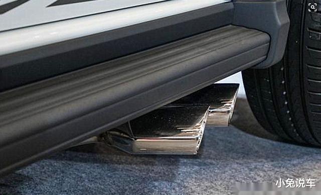 越野车@铃木终于亮相新车，比牧马人还要拉风，看到本土售价，心动了