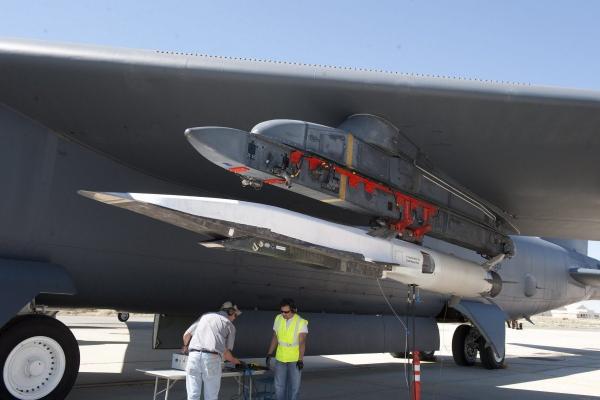 「高超音速」一小时打遍全球?中国科学家再获新突破!我国将替美军实现目标