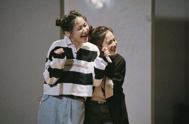 『贾玲』贾玲走红“主动”换掉搭档,金靖的搭档,在上春晚前被换掉,遗憾