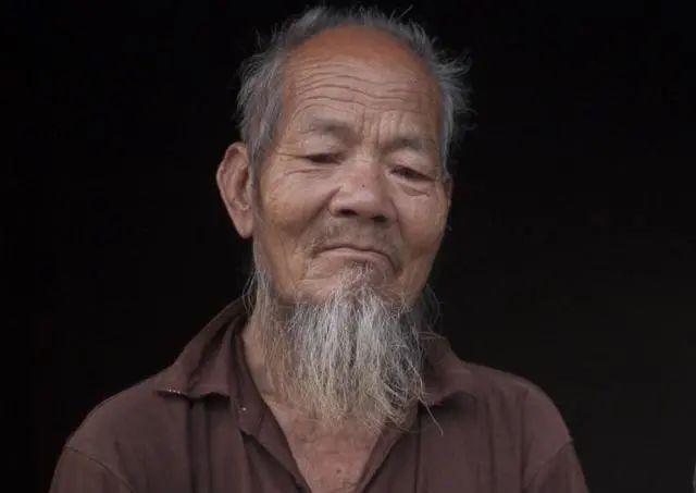 长寿|老人过于长寿会“克”子孙？答案很现实，子女要心中有数