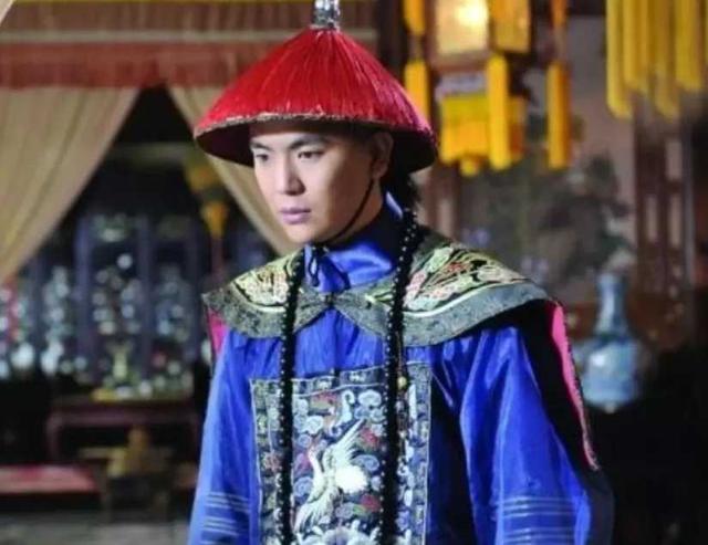 『周星驰』还记得甄嬛传中“温太医”吗?生活中娶了曹贵人,真实身份更厉害