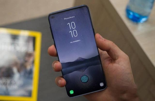 「华为荣耀」差不多的价格，为什么很多人宁愿买荣耀V30 Pro也不选华为