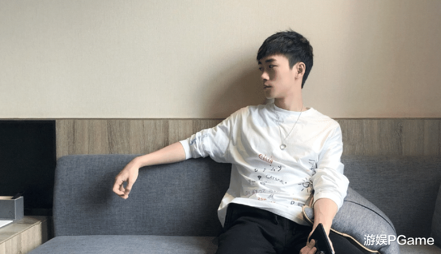 狙击|和平精英:不求人被“神秘团队”疯狂狙击一个多月?ID越看越眼熟