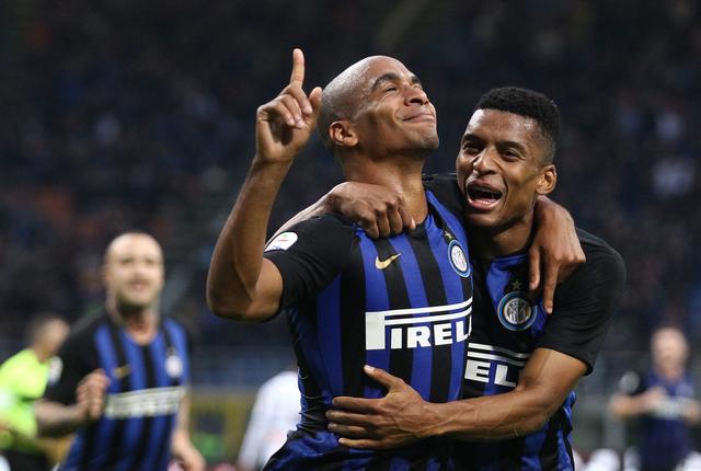 国际米兰|扎心!国米1夜送别2功勋 另谈5将离队交易 万人迷交易解析