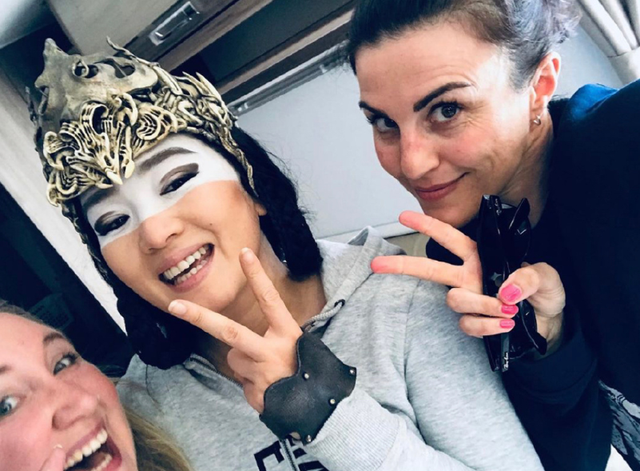 巩俐|巩俐的比例谁看了都喜欢，虽不是骨感美，但和她同框谁也没赢