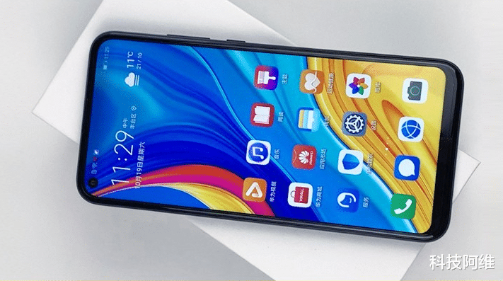 华为|6GB+128GB，现已跌至1349元，网友：现在还买什么4G手机？