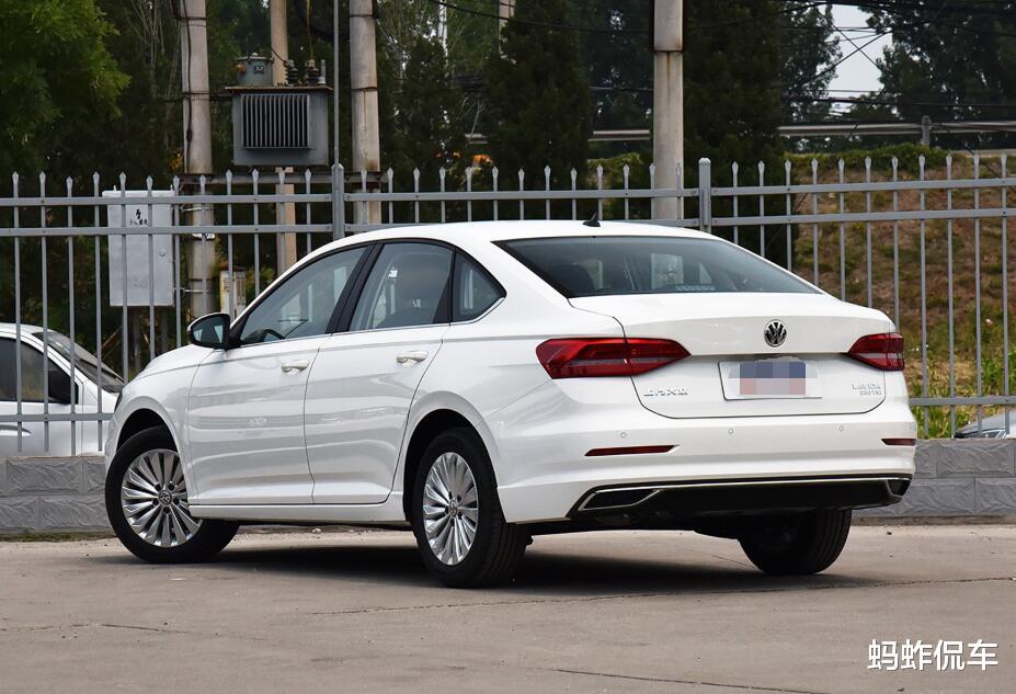 大众汽车|大众彻底豁出去了！从9.99万跌至6.59万，网友：不给轩逸留活路